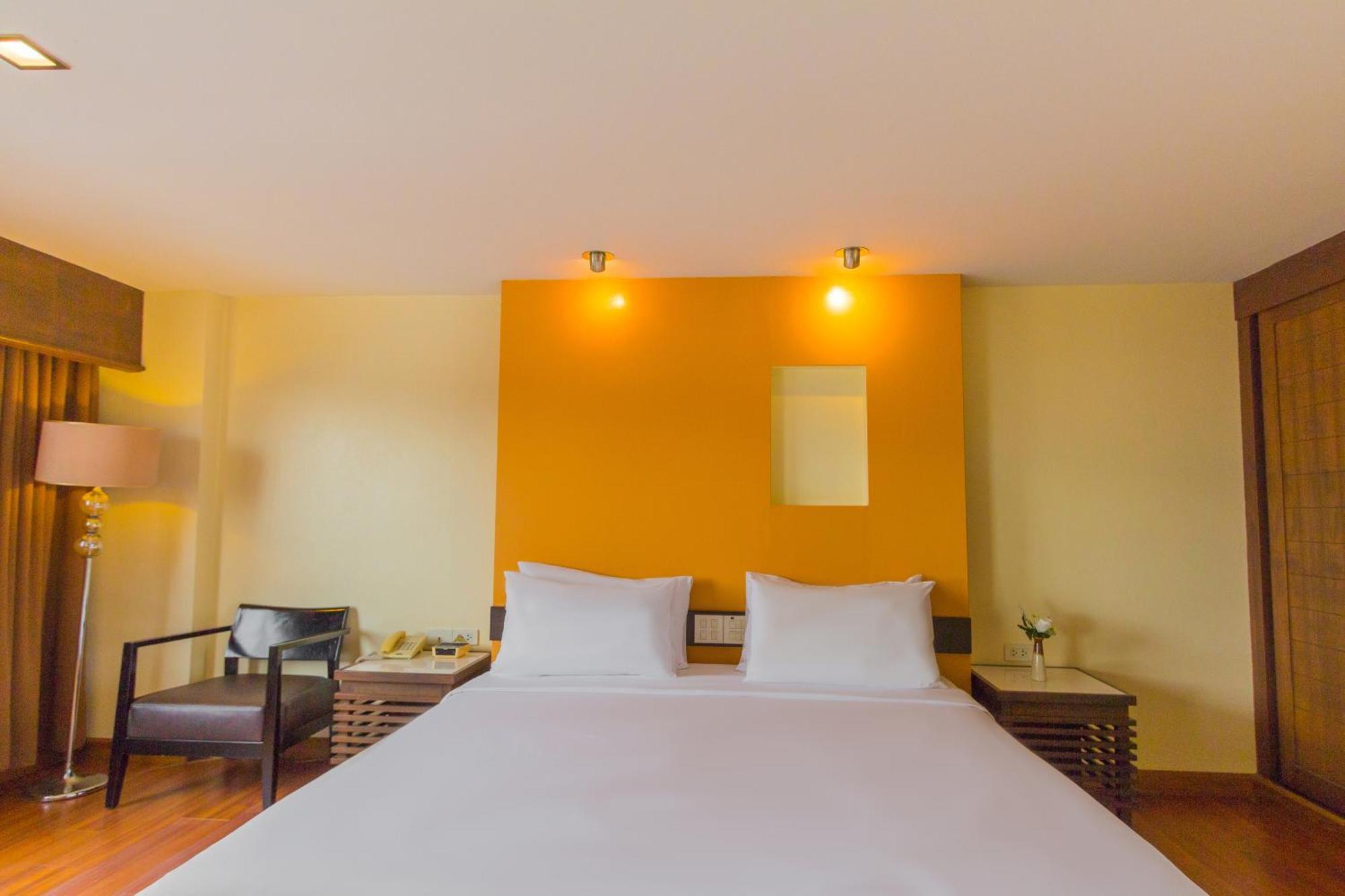 Mayflower Grande Hotel Τσιάνγκ Μάι Εξωτερικό φωτογραφία