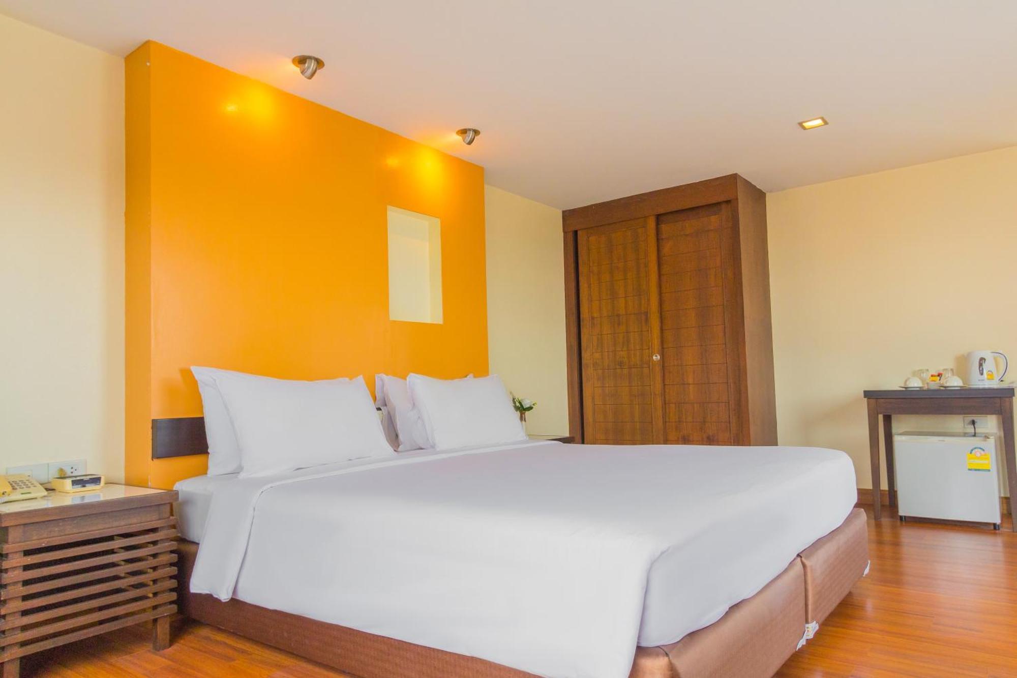 Mayflower Grande Hotel Τσιάνγκ Μάι Εξωτερικό φωτογραφία