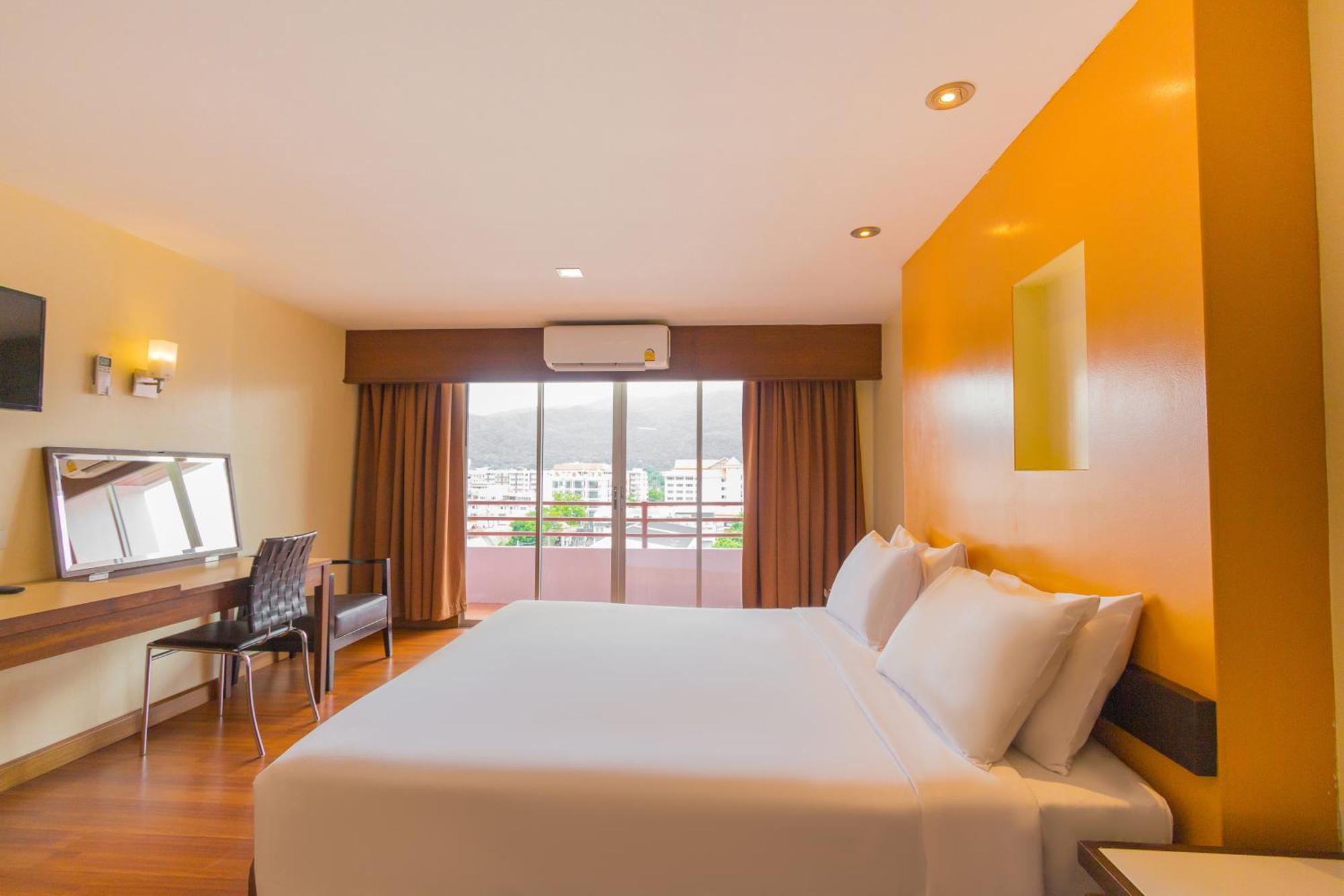 Mayflower Grande Hotel Τσιάνγκ Μάι Εξωτερικό φωτογραφία