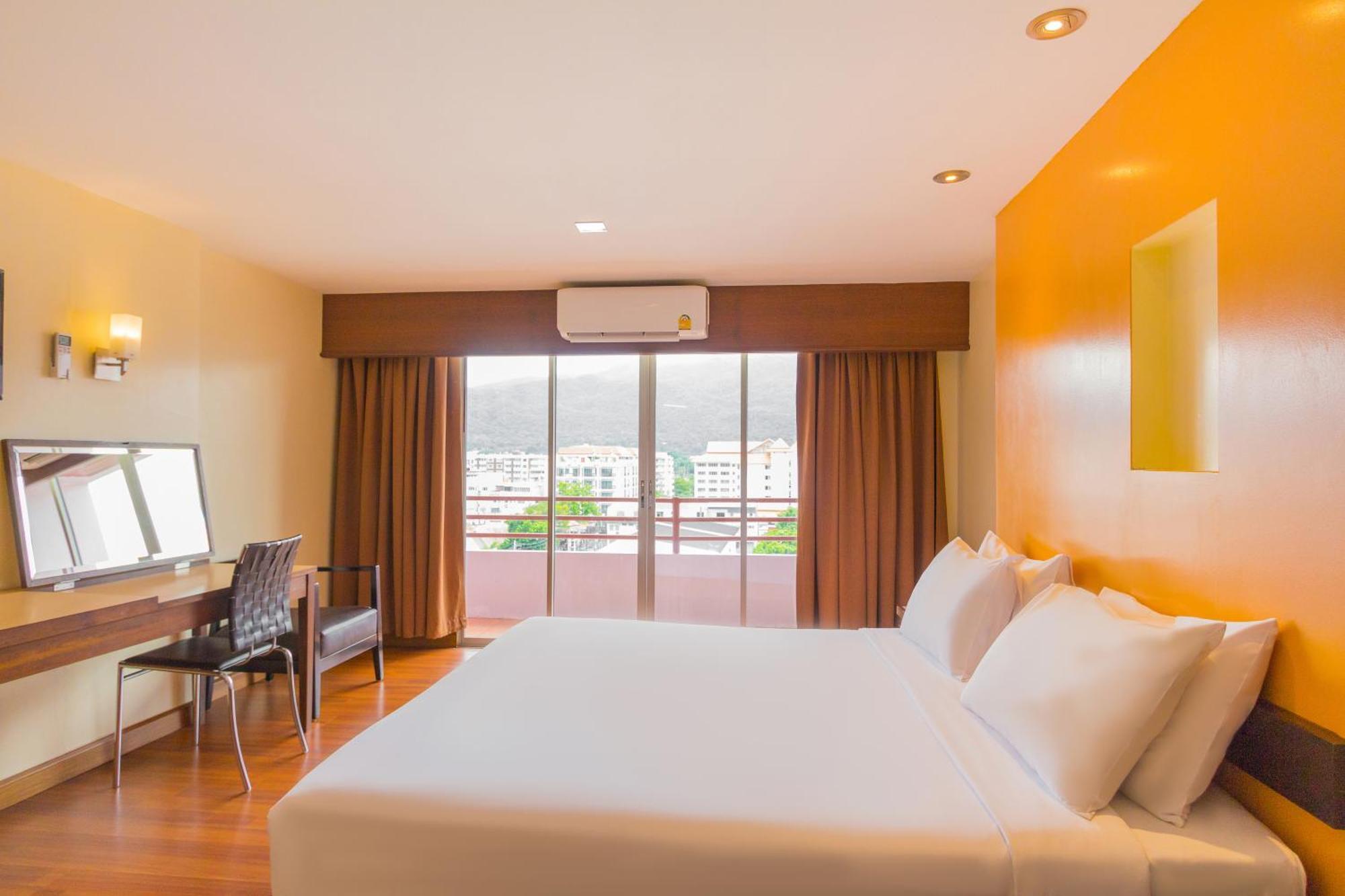 Mayflower Grande Hotel Τσιάνγκ Μάι Εξωτερικό φωτογραφία