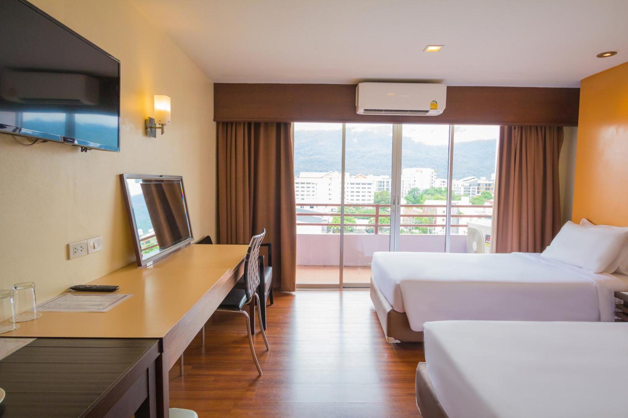 Mayflower Grande Hotel Τσιάνγκ Μάι Εξωτερικό φωτογραφία