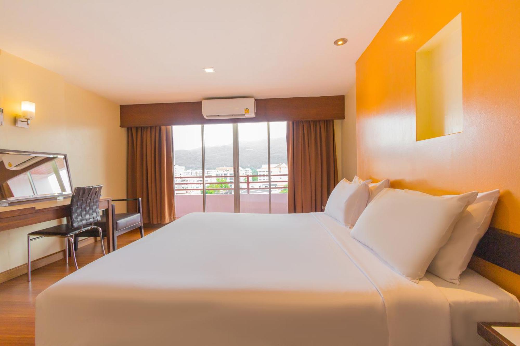 Mayflower Grande Hotel Τσιάνγκ Μάι Εξωτερικό φωτογραφία